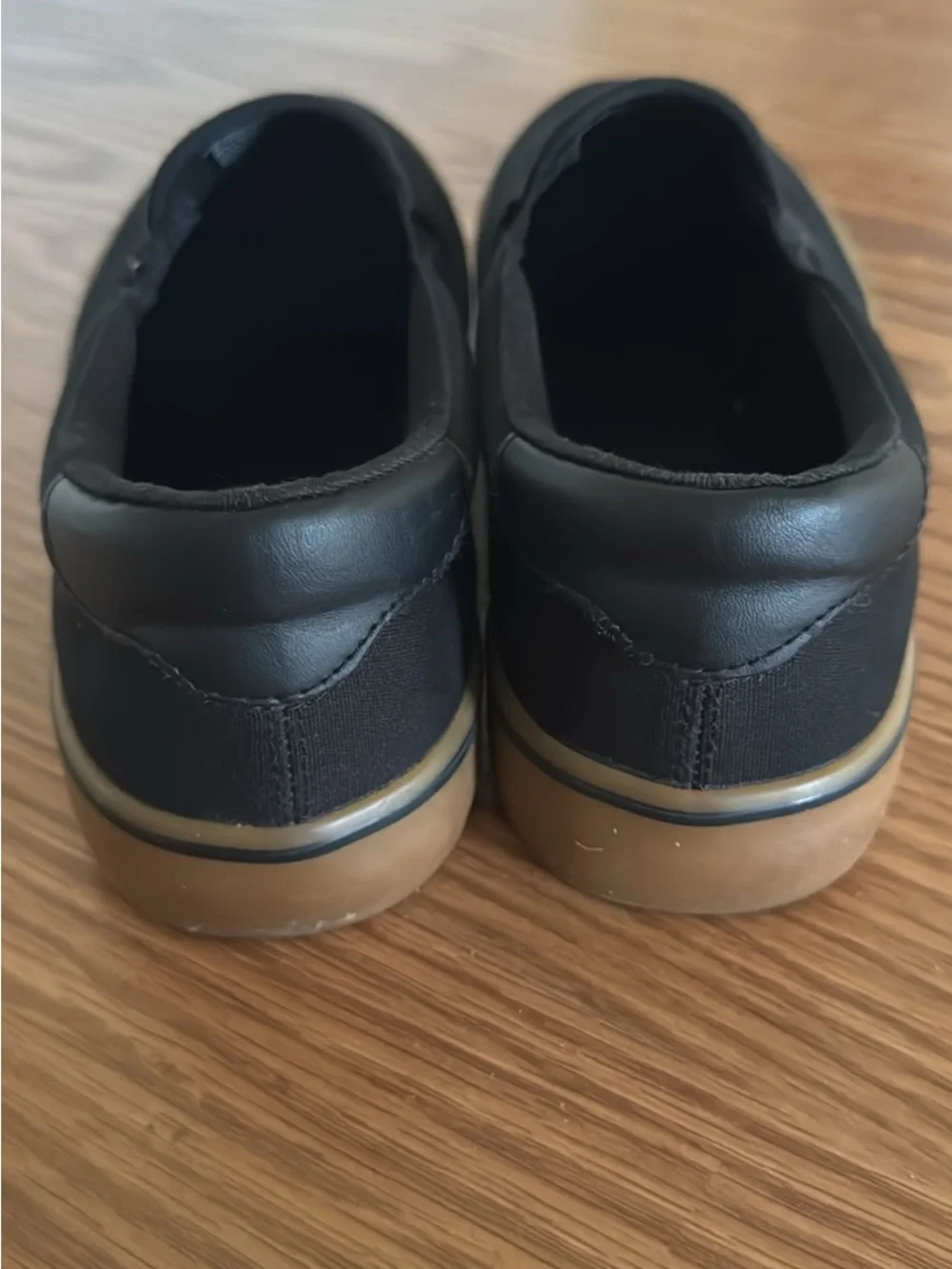 Men's Lugz Slip-On Canvas Sneakers with Gum Sole 9 1/2